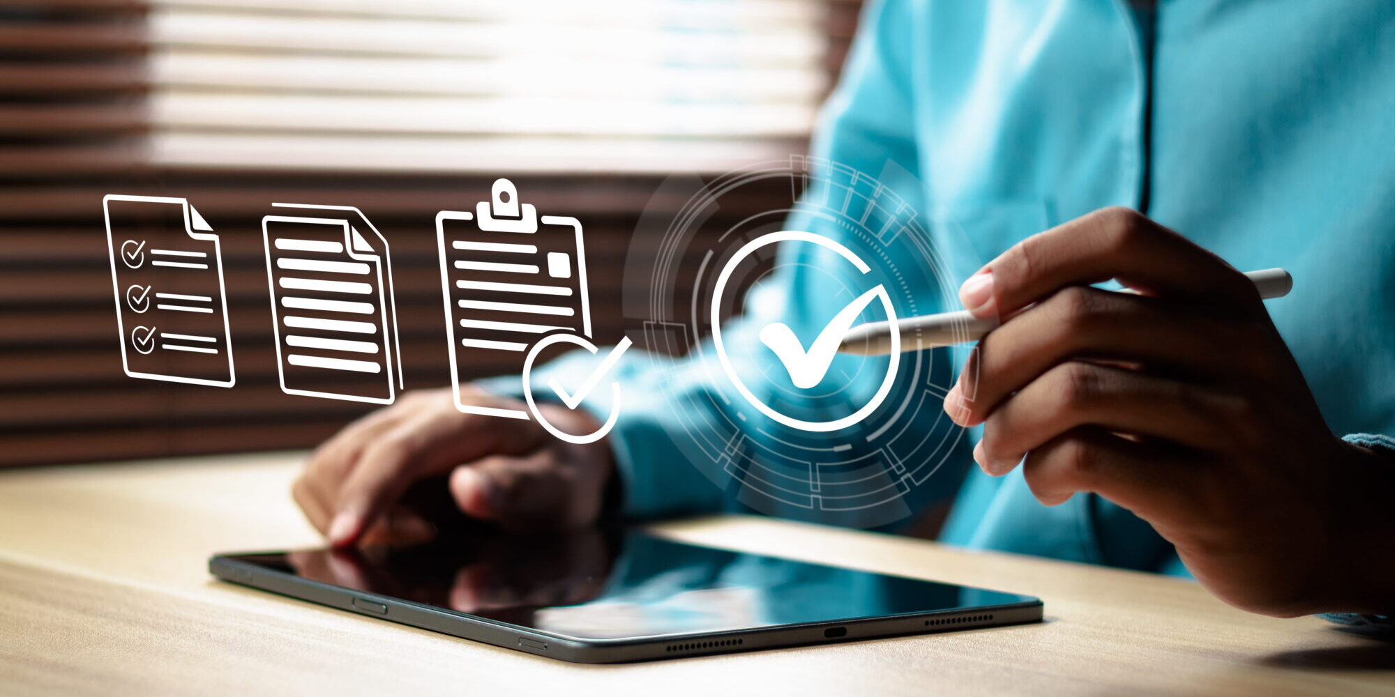 checkmarking-approval-document-online